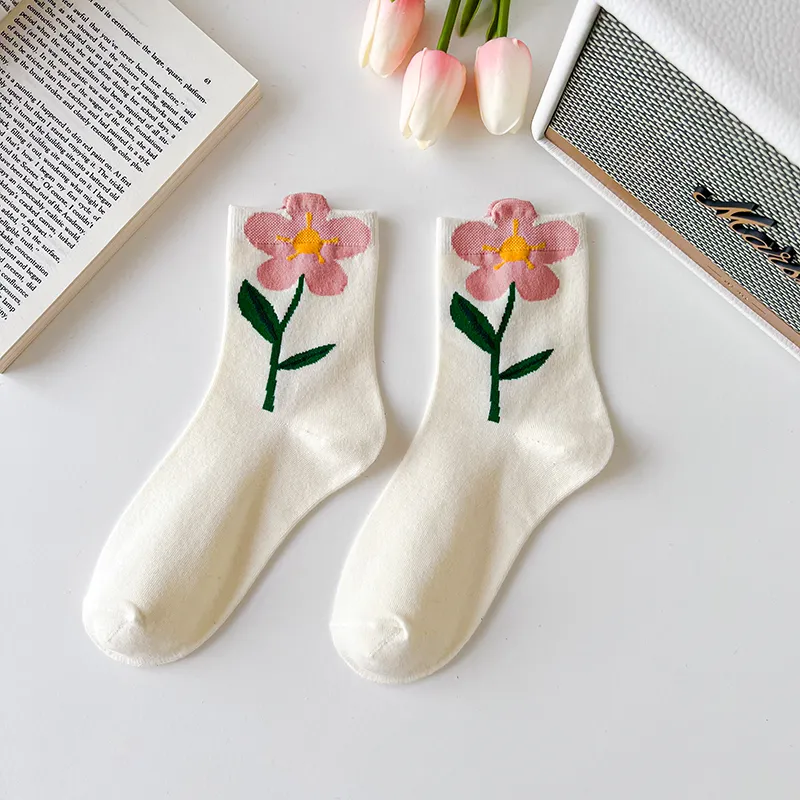 New Women Socks Korean Style Flower Trend Casual Cotton Socks Girls Frilly Ruffle Cute Sweet Breathable Kawaii Crew Socks Girls