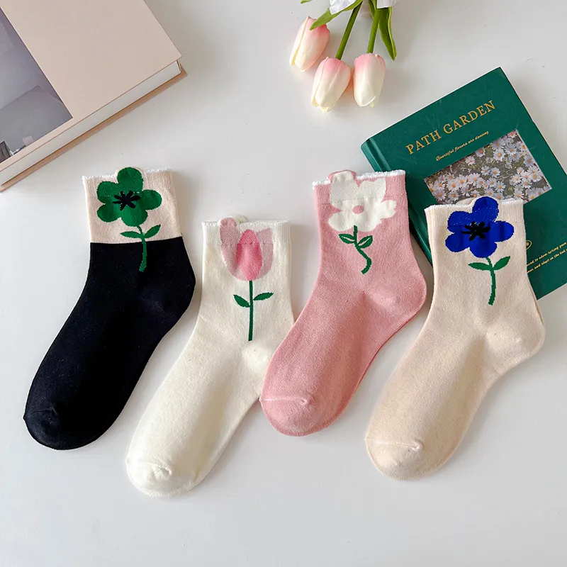 New Women Socks Korean Style Flower Trend Casual Cotton Socks Girls Frilly Ruffle Cute Sweet Breathable Kawaii Crew Socks Girls