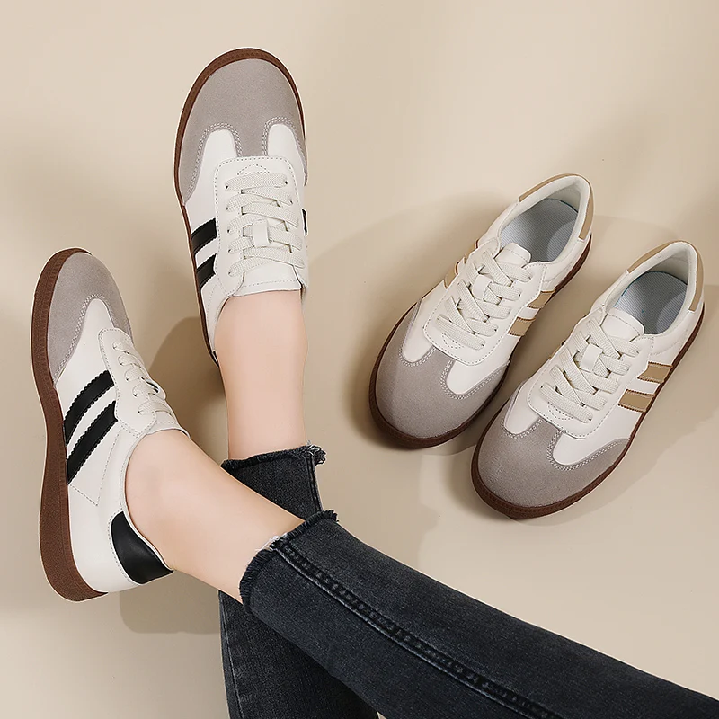 Flat Luxury Shoes Women 2024 Autumn New Classic Ladies Sneakers Women Leather Retro Low Cut Lace -up Casual Round Toe Grey White