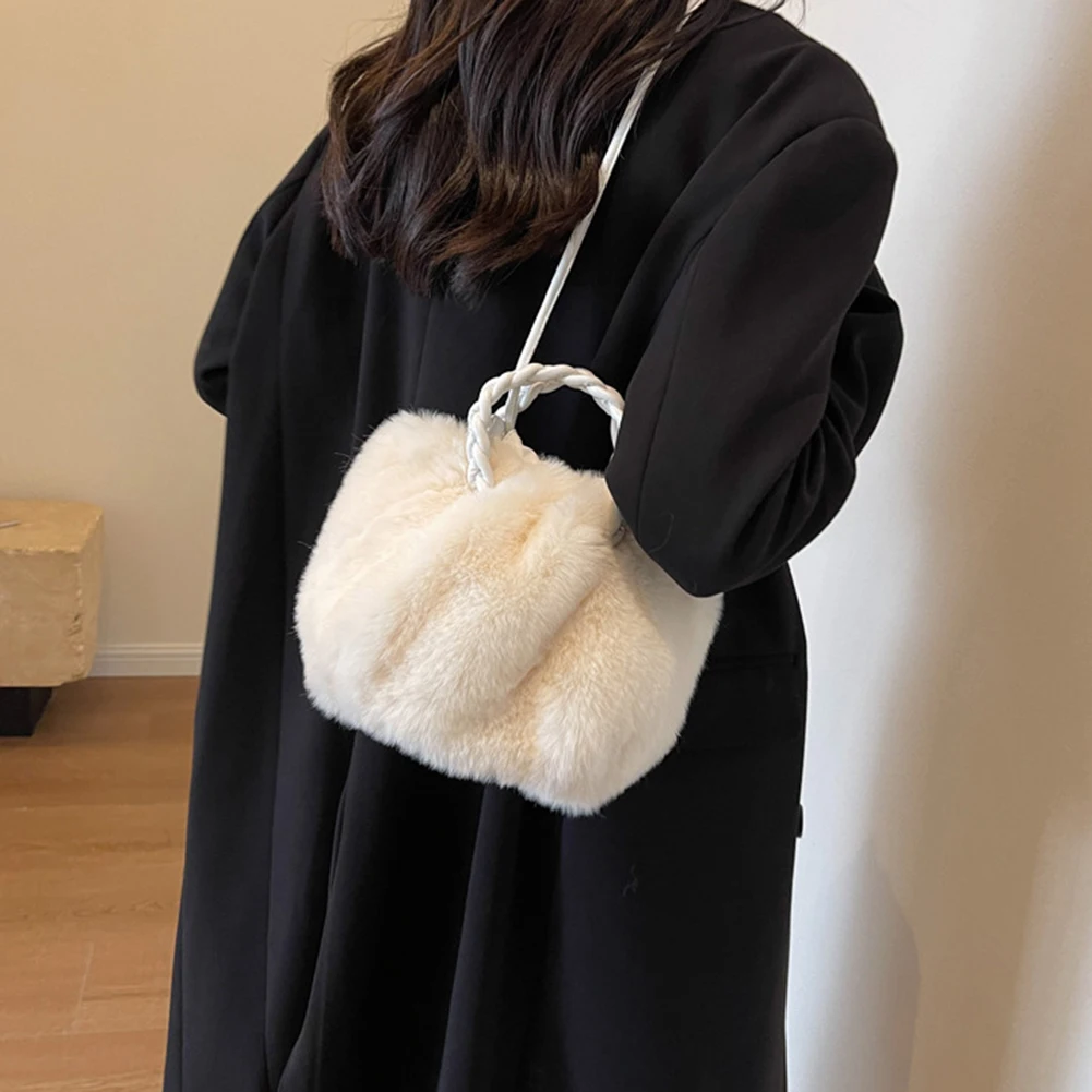 Luxury Plush New Handbag Winter Soft Faux Fur Crossbody Bag 2023 Fashion Women Fluffy Top-Handle Bags Ladies Pleated Satchel Bag