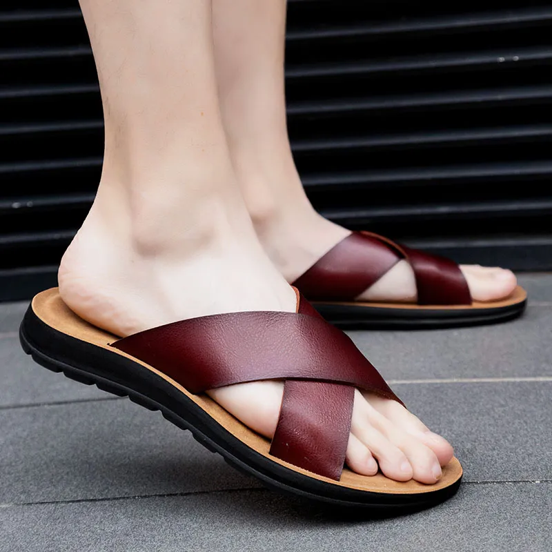 Men Shoes Italian Leather Slippers Men Beach Summer Shoes High Quality Big Size 38-47 Slip on Flats Male Flip Flops Mens Sandals