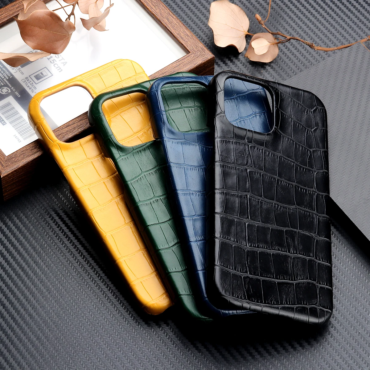 Crocodile Grain Leather Case For iPhone 15 13 14 11 12 Pro Max 13 Mini XR X XS Suede Lining Hard PC Shockproof Cover