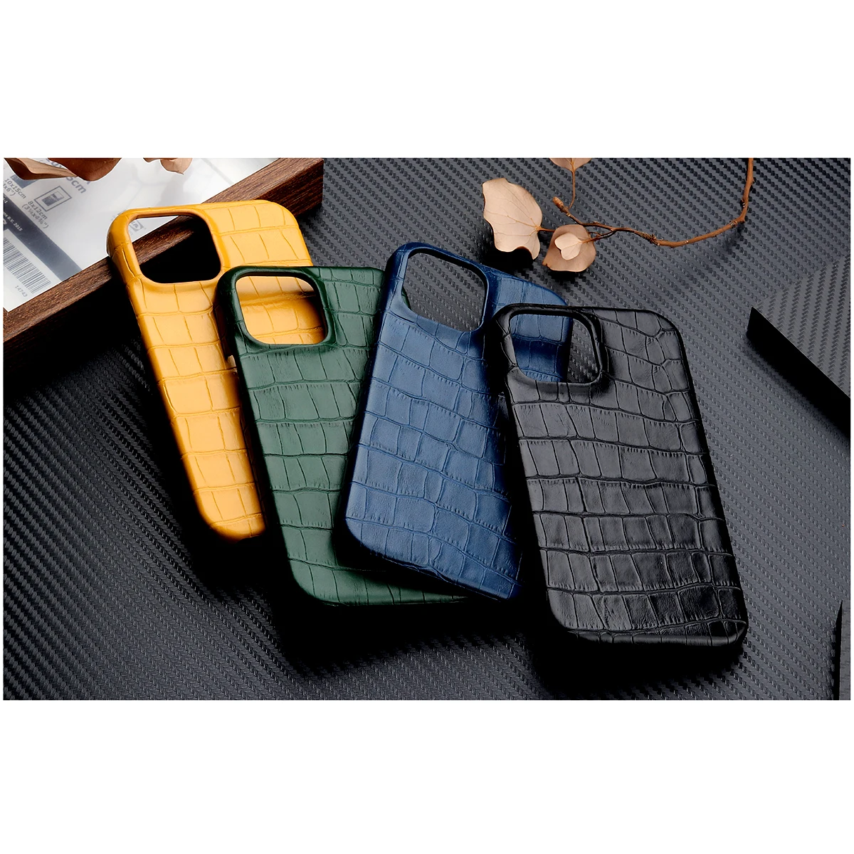 Crocodile Grain Leather Case For iPhone 15 13 14 11 12 Pro Max 13 Mini XR X XS Suede Lining Hard PC Shockproof Cover