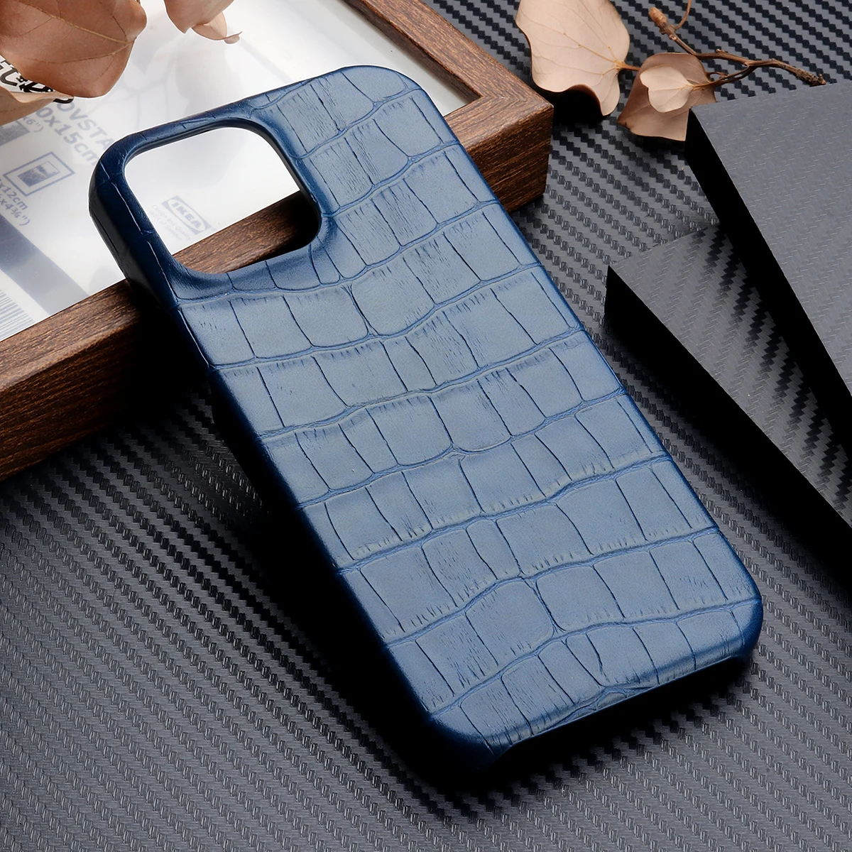 Crocodile Grain Leather Case For iPhone 15 13 14 11 12 Pro Max 13 Mini XR X XS Suede Lining Hard PC Shockproof Cover