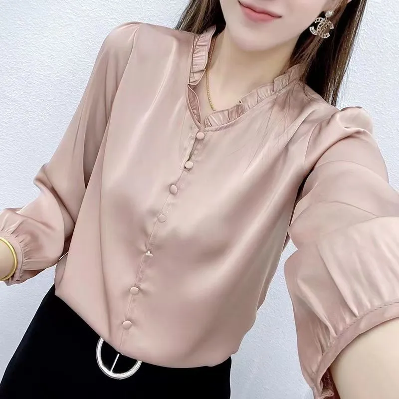 Spring and Autumn Women's Cardigan V-neck Long Sleeved Nine Quarter Sleeved Solid Button Loose Fit Fashion Casual Underlay Tops