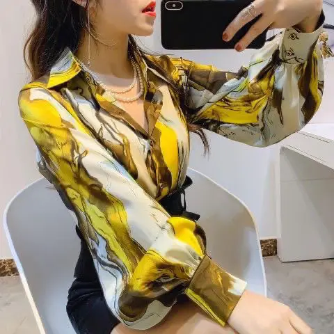 Women Clothing Temperament Printing Chiffon Turn-down Collar Puff Sleeve Shirts Autumn Korean Buttons Loose Blouse Female Tops