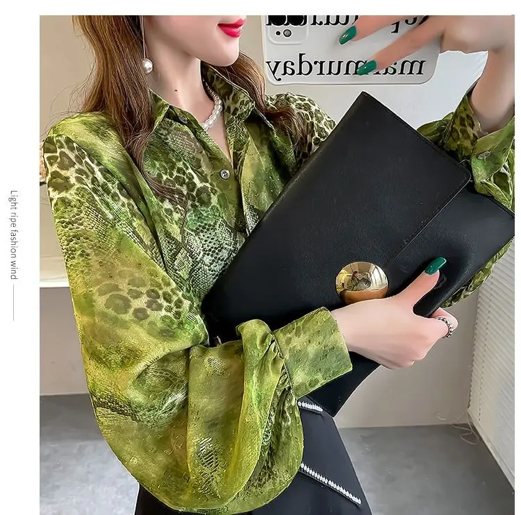 Commute Snake Pattern Printed Blouse 2023 Spring Autumn Turn-down Collar Female Clothing Long Sleeve Fashion Casual Loose Shirt