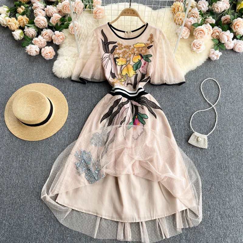2023 New Fashion Runway Midi Dress Party Summer Vintage Luxury Embroidery Flower Ruffles Elegant High Quality Mesh Dress Slim