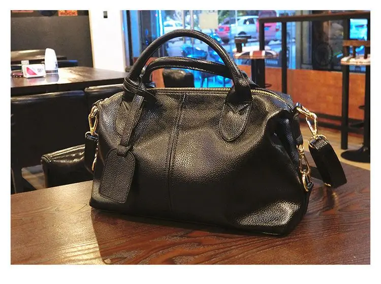 2024 New Fashion designer bag  Trendy Leather Tote BagSoft Leather tote Boston Bag with Zipper Luxury women bag Shoulder bag