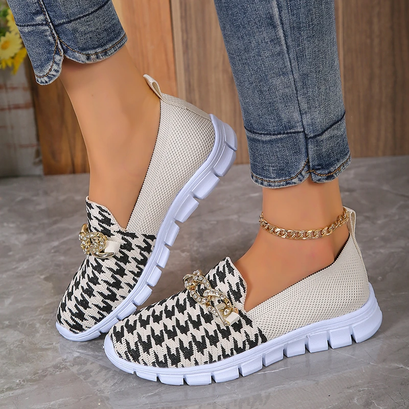 Women Platform Casual Shoe Summer Mesh Breathable Woman Sneakers Knitted Solid Color Slip-On Ladies Walking Shoes Female Flats