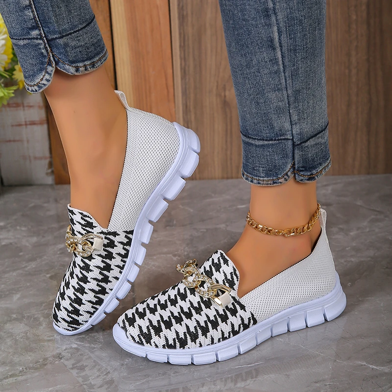 Women Platform Casual Shoe Summer Mesh Breathable Woman Sneakers Knitted Solid Color Slip-On Ladies Walking Shoes Female Flats