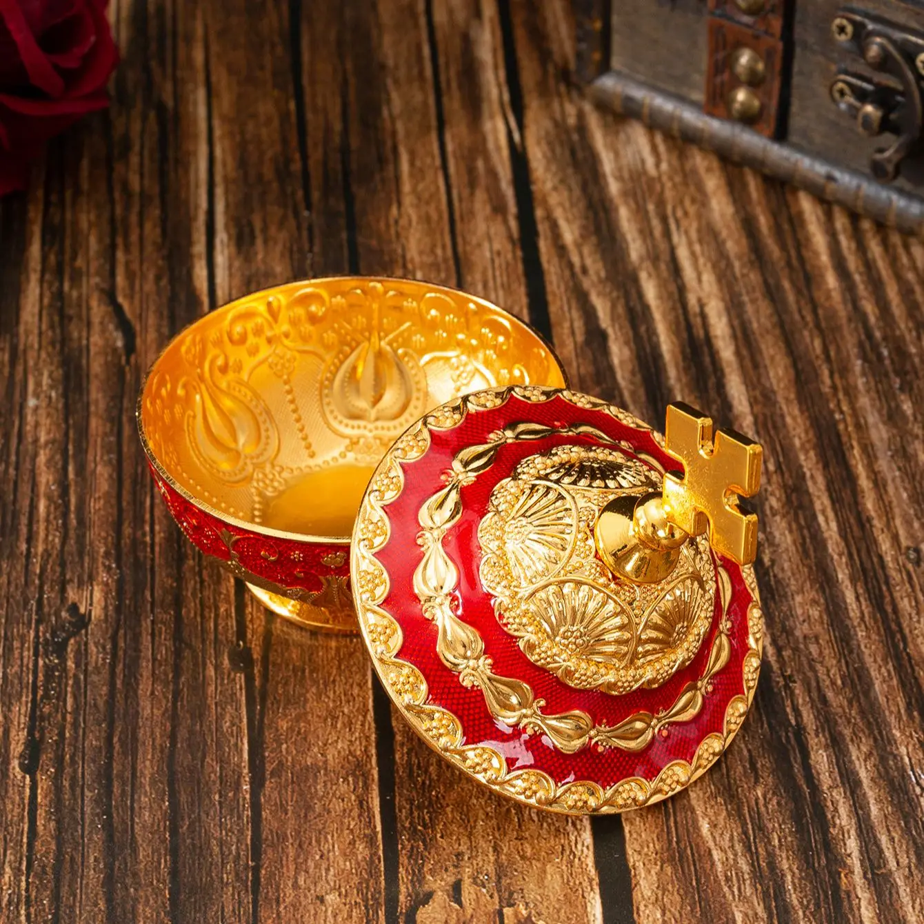 European-style gold-red zinc alloy hotel high-end storage dried fruit box household sugar bowl luxury metal hand-painted color c