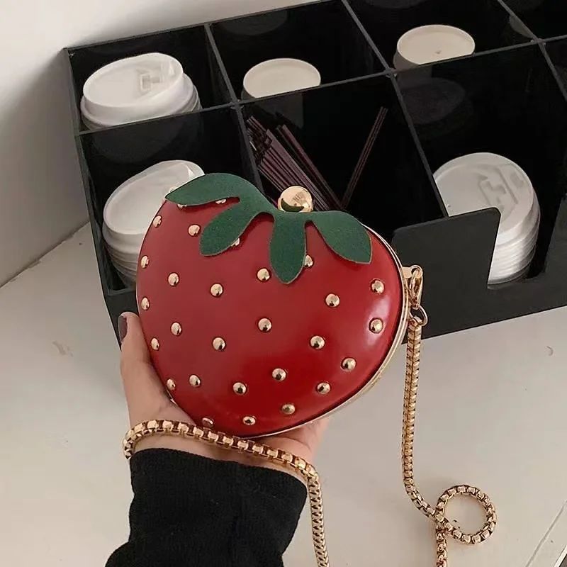 Cute Fruit Strawberry Heart Shape Pu Rivet Mini Fashion Ladies Chain Purse Clutch Bag Shoulder Bag Tote Female Flap Handbag Q5