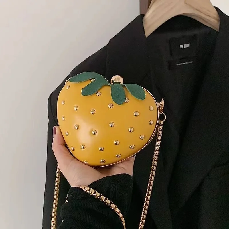 Cute Fruit Strawberry Heart Shape Pu Rivet Mini Fashion Ladies Chain Purse Clutch Bag Shoulder Bag Tote Female Flap Handbag Q5