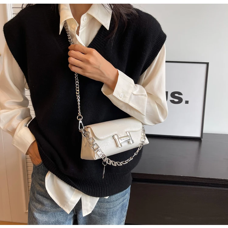 Silver Shoulder Bags for Women Designer Vintage Chain Handbag White Small Square Clutch Female Mini Coin Purse Crossbody Bag Ins