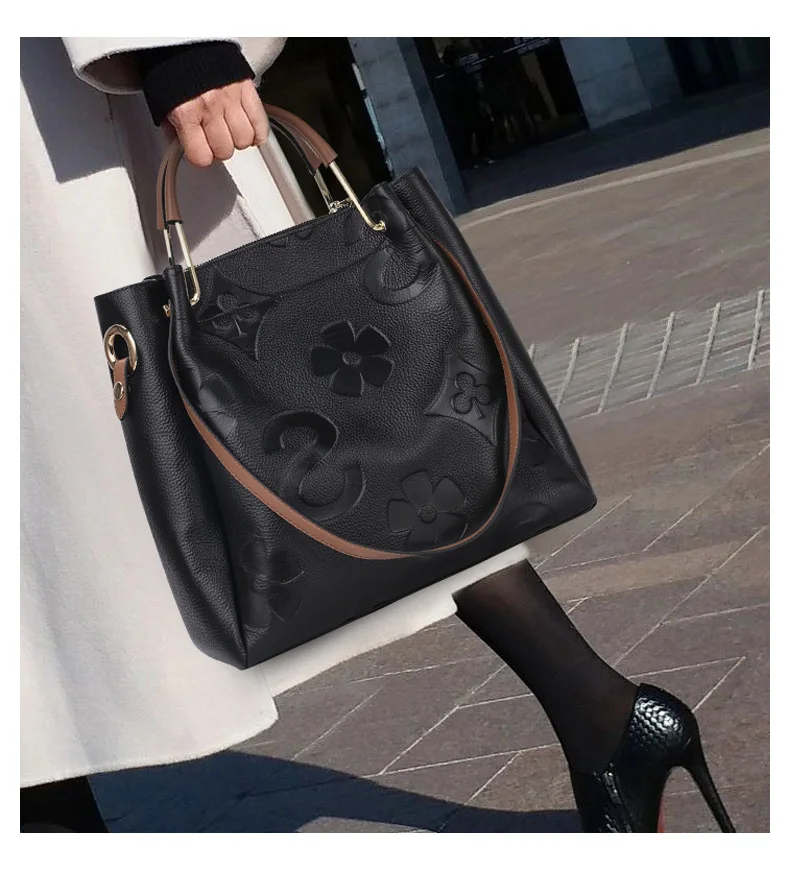 Bucket Bag Large Capacity Women's Bag 2023 New Versatile High end Fashionable Handheld One Shoulder Women's Bag