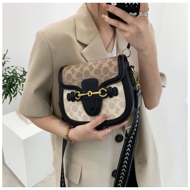 Women Bag 2023 Hot New Fashion Retro Crossbody Bag Luxury Women's Bag Saddle Bag Wide Shoulder Strap Single Shoulder Bag Totes