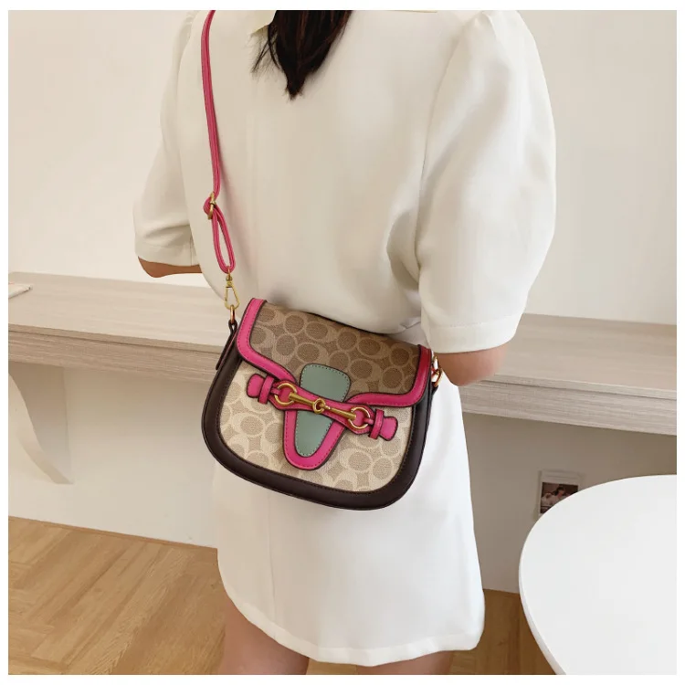 Women Bag 2023 Hot New Fashion Retro Crossbody Bag Luxury Women's Bag Saddle Bag Wide Shoulder Strap Single Shoulder Bag Totes