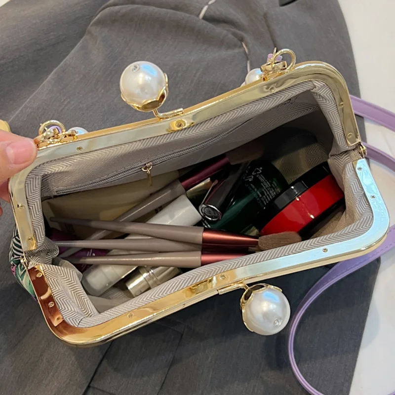 Elegant Women Green Pink Shoulder Bags Canvas Shell Clips Fashion Lady Pearls Handbag Daily Retro All-match Chain Crossbody Bags