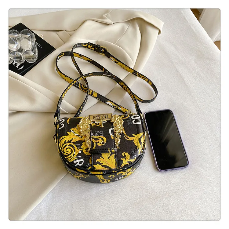 Luxury Design High Quality Chain Crossbody 2023 New Tote Korean Fashion Trend Shoulder Handbag Ladies Armpit Purse