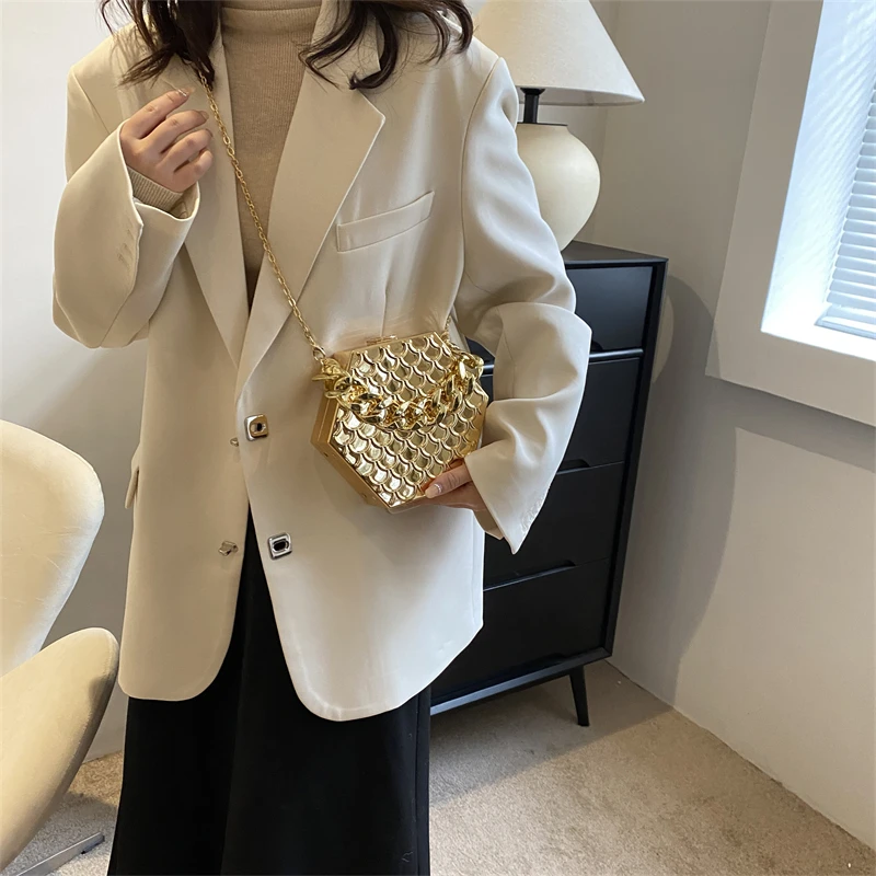 Fashion Acrylic Dinner Bags for Women 2023 Luxury Gold Shoulder Bag Designer Box Bag Cute Purses and Handbag Chain Crossbody Bag