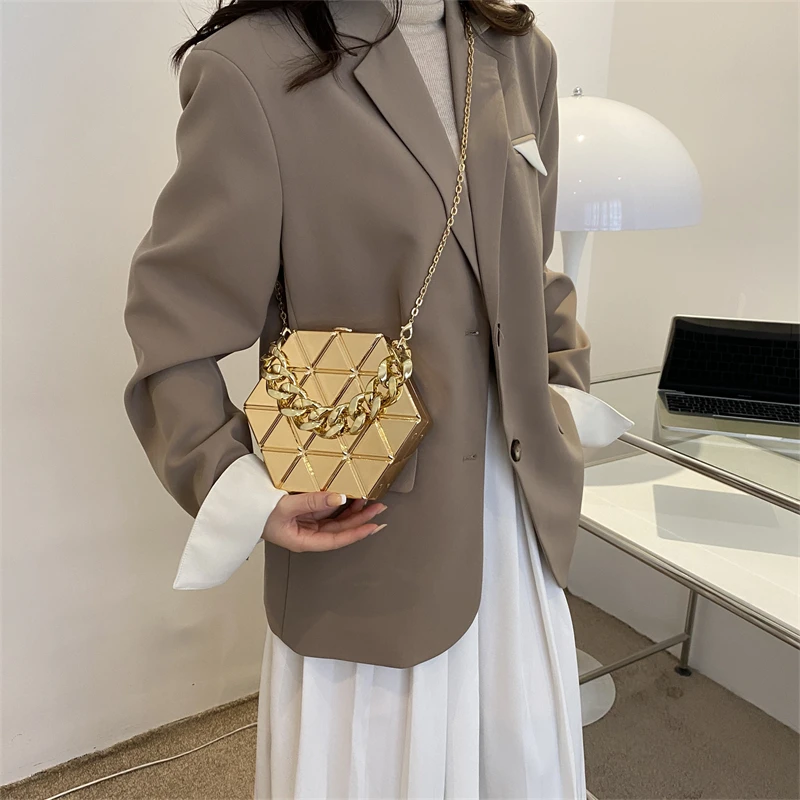 Fashion Acrylic Dinner Bags for Women 2023 Luxury Gold Shoulder Bag Designer Box Bag Cute Purses and Handbag Chain Crossbody Bag