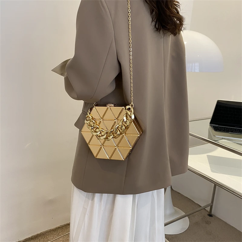 Fashion Acrylic Dinner Bags for Women 2023 Luxury Gold Shoulder Bag Designer Box Bag Cute Purses and Handbag Chain Crossbody Bag