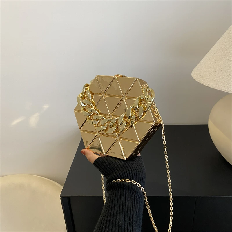 Fashion Acrylic Dinner Bags for Women 2023 Luxury Gold Shoulder Bag Designer Box Bag Cute Purses and Handbag Chain Crossbody Bag