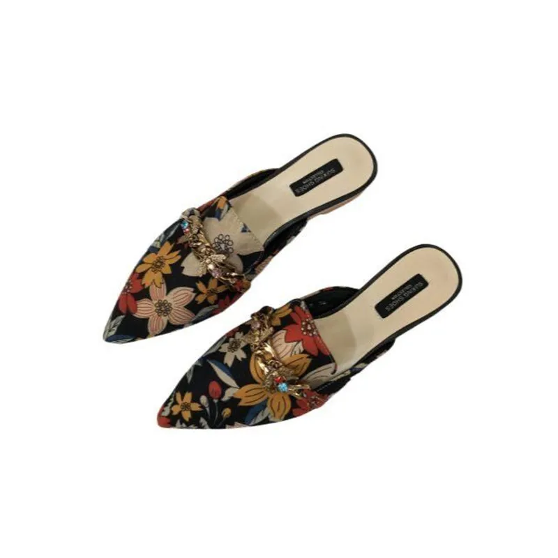 Brand Designer Shoes Woman Embroider Floral Slippers Metal Chains Sandals Ladies Closed Toe Flip Flops Flats Low Heels Slides