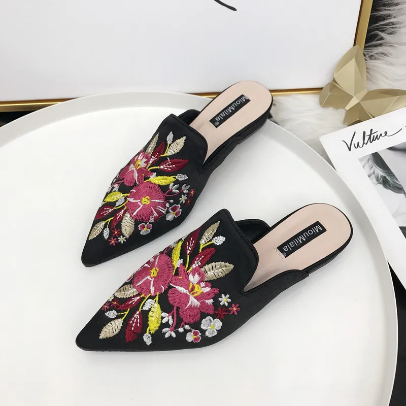 Embroider Floral Mules Women Velvet Embroider Slippers Flower Sandals Shoes Woman Pointed Toe Mules Floral Flipflops Silk Slide