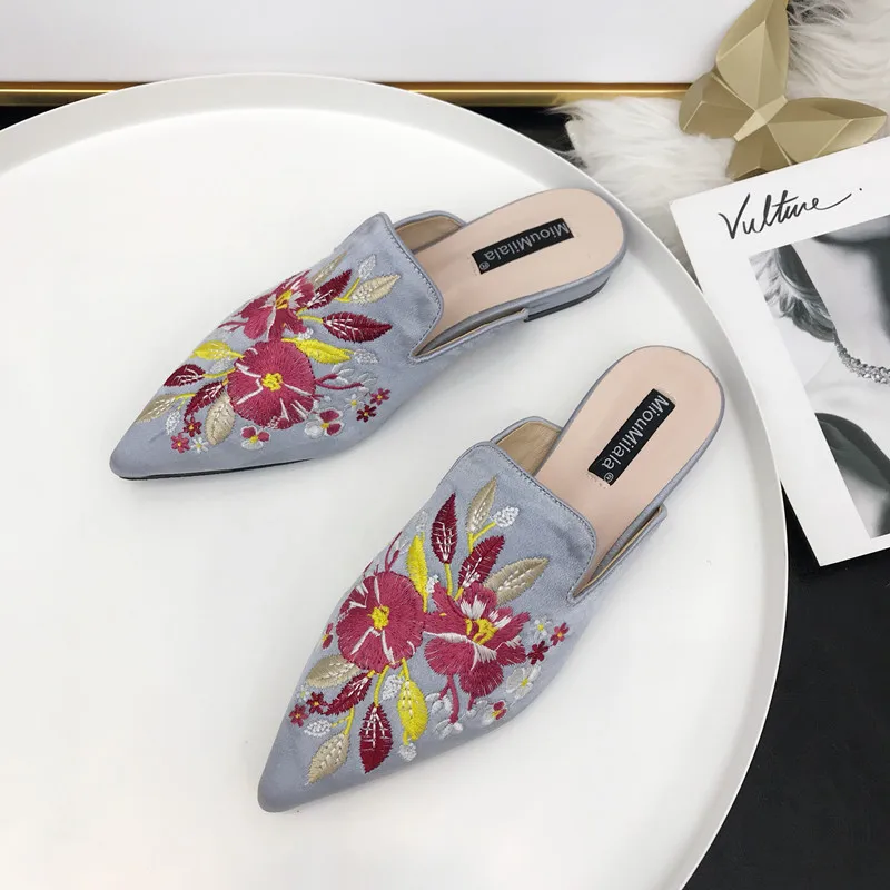 Embroider Floral Mules Women Velvet Embroider Slippers Flower Sandals Shoes Woman Pointed Toe Mules Floral Flipflops Silk Slide