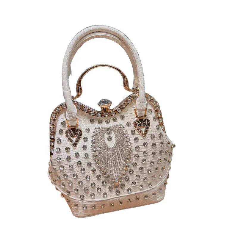 Spring and summer new high-grade fashion diamond bucket bag women's banquet dress versatile one-shoulder messenger handbag