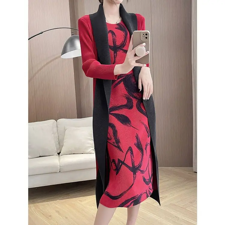 Spring and Autumn New Pleated Fashion Round Neck Dress Women's Fake 2 Piece Long Dress Printed Dress