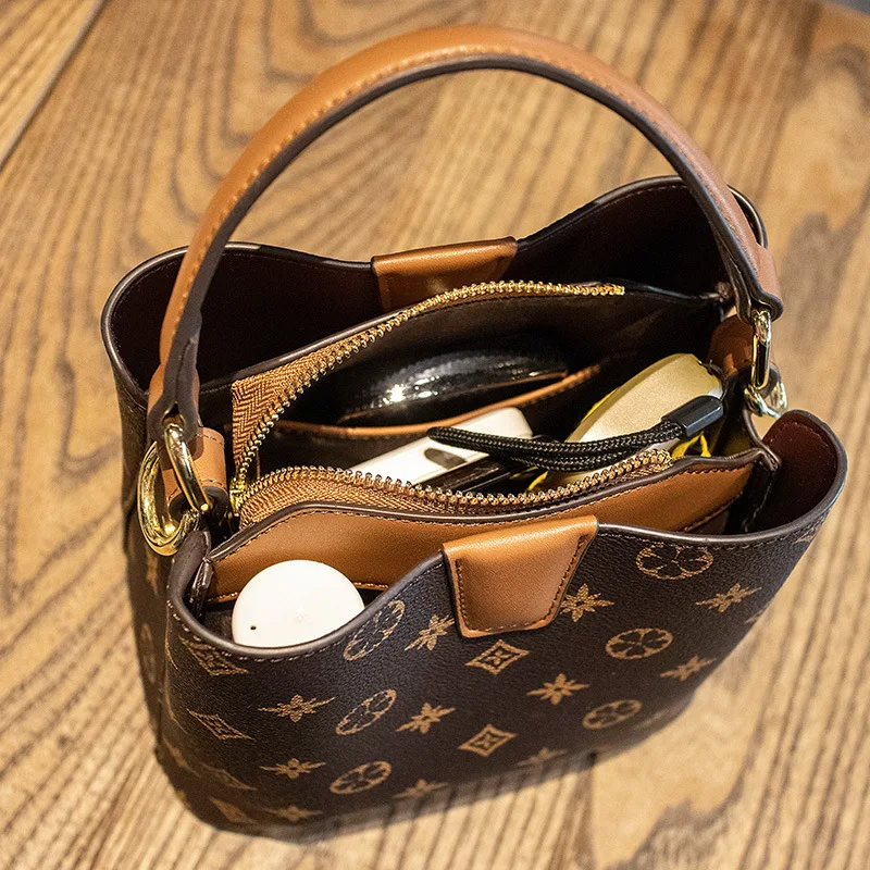 IVK 15*20cm Luxury Women's Brand Clutch Bags Designer Round Crossbody Shoulder Purses Handbag Women Clutch Travel Tote Bag