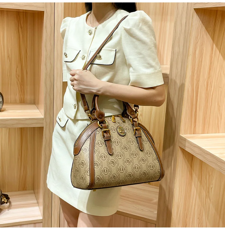 Light Luxury Brand Genuine Leather Women's Bag 2024 New High Capacity Designer Mom's Bag Women's One Shoulder Handheld Briefcase