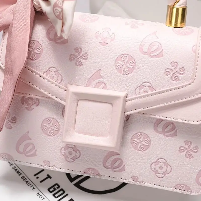 Hong Kong Niche Luxury Brand Women's Handbag 2023 New Pink Embossed Handbag Crossbody Bag Versatile Tideway