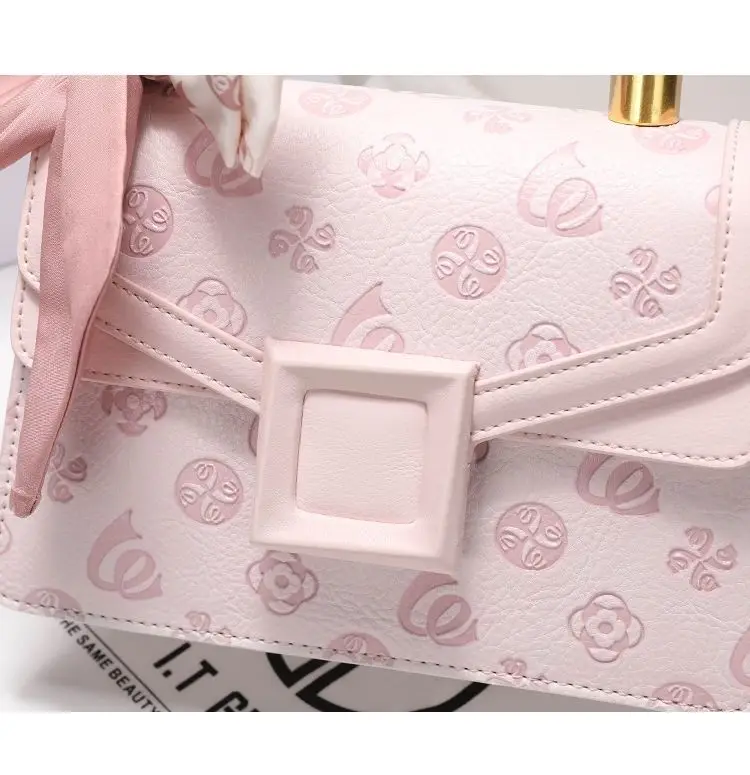 Hong Kong Niche Luxury Brand Women's Handbag 2023 New Pink Embossed Handbag Crossbody Bag Versatile Tideway