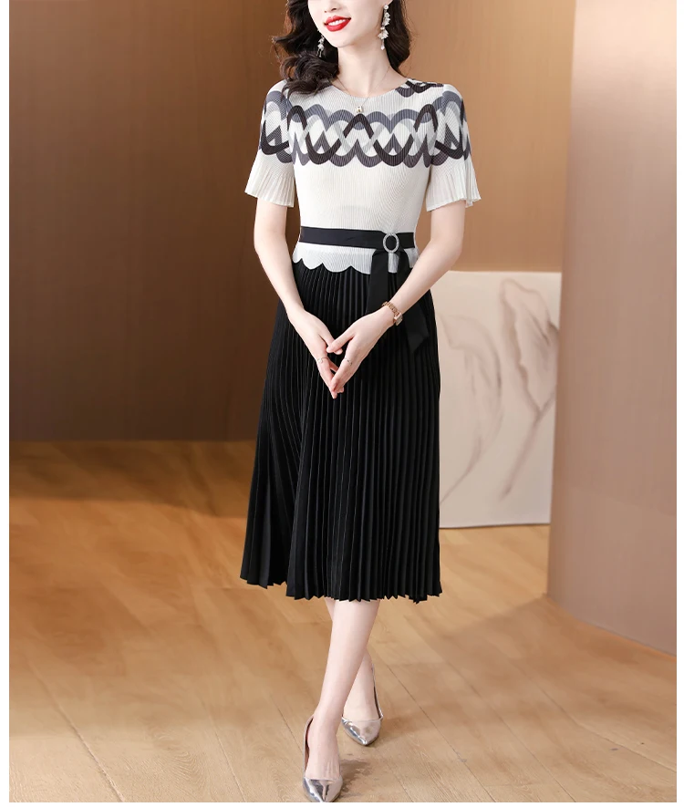 Sanzhai Pleated Dress 2023 Summer New O-Neck Elastic Slim Large Swing Dress Geometric Print Short Sleeve Knee Long Dress