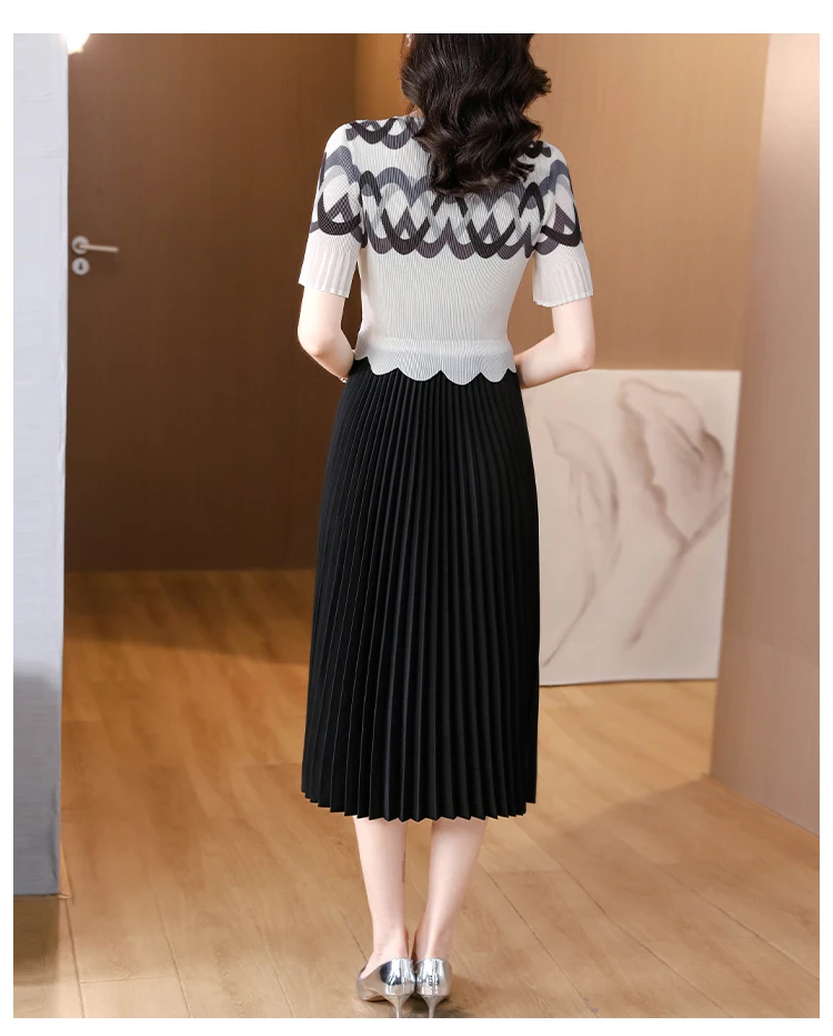 Sanzhai Pleated Dress 2023 Summer New O-Neck Elastic Slim Large Swing Dress Geometric Print Short Sleeve Knee Long Dress