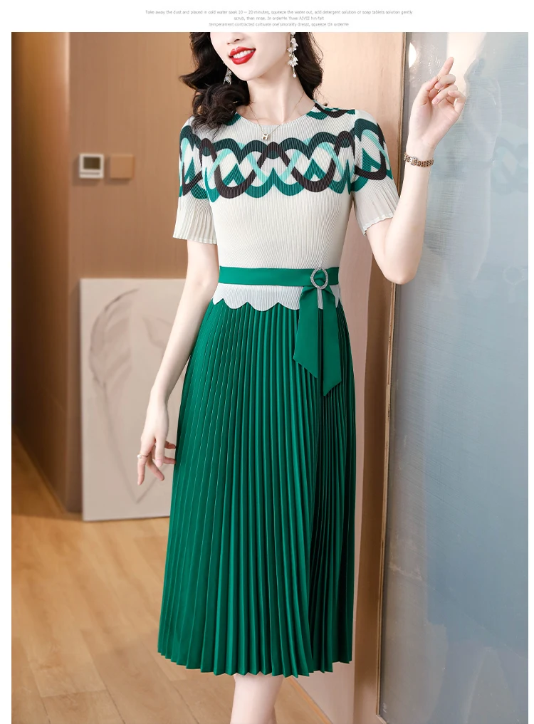 Sanzhai Pleated Dress 2023 Summer New O-Neck Elastic Slim Large Swing Dress Geometric Print Short Sleeve Knee Long Dress