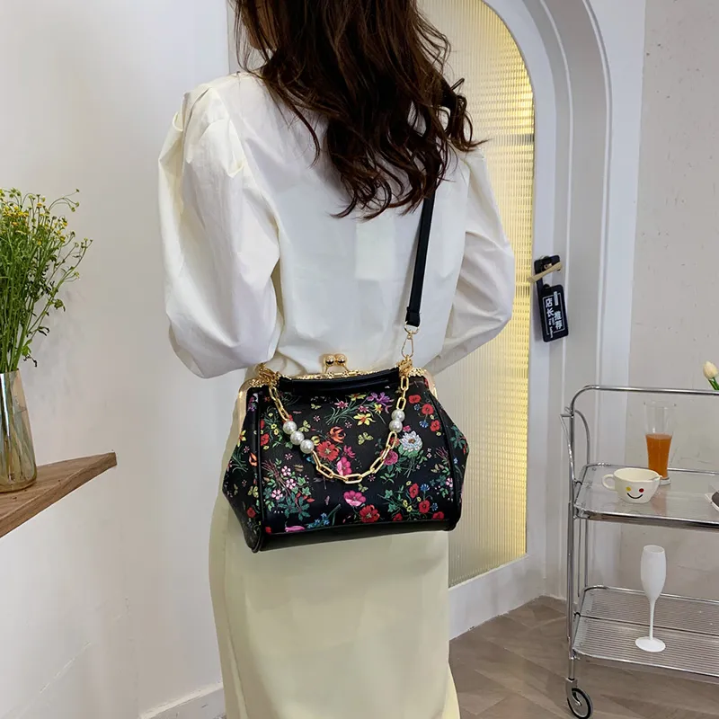 Designer Women Flower Purses And Handbags Evening Clutch Totes Chain Crossbody Bag Luxury Brand Lady Shoulder Bag Wallet Bags