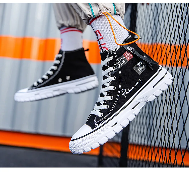 Men Shoes Vulcanize Canvas Shoes High Top Sneakers Casual Breathable Platform Shoes Man Trainers Tenis Masculino Chunky Sneakers