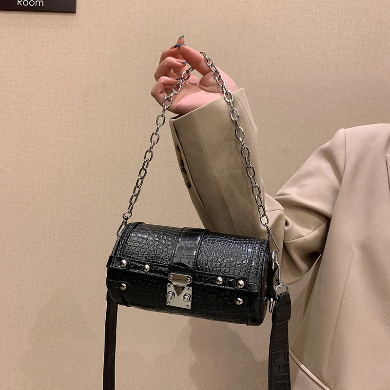 Brand Retro Cylindrical Bag Crocodile Print Shoulder Bags for Women Chain Crossbody Bag Designer Lock Handbags and Purses Female