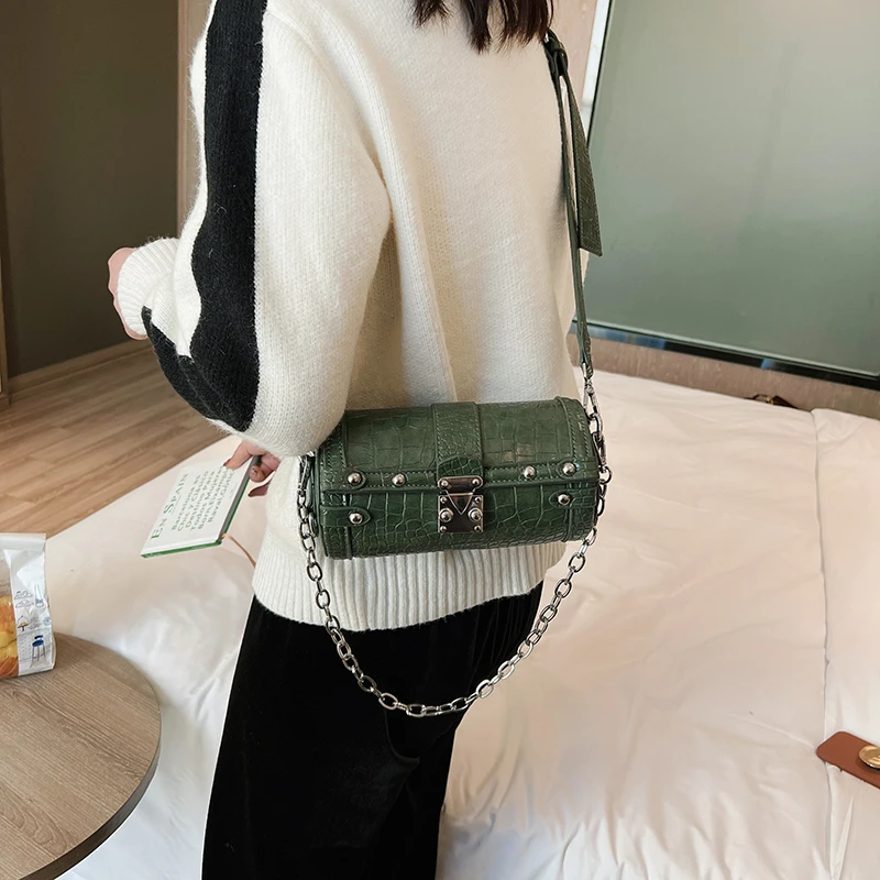 Brand Retro Cylindrical Bag Crocodile Print Shoulder Bags for Women Chain Crossbody Bag Designer Lock Handbags and Purses Female