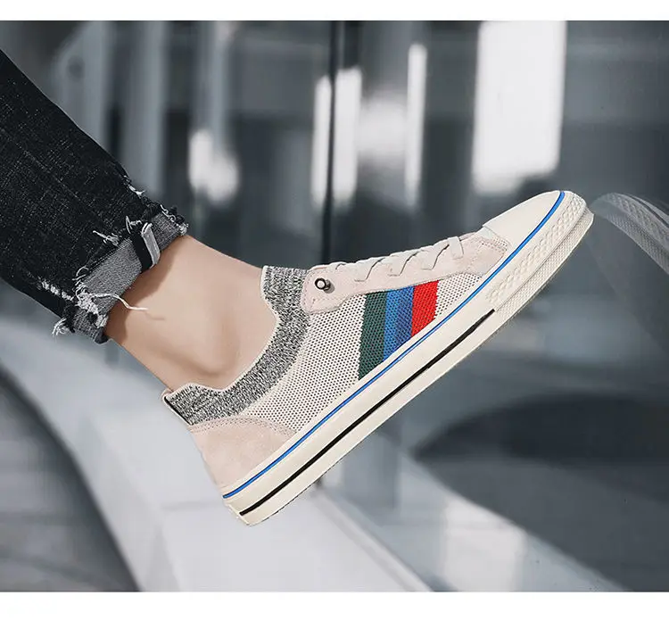 2024 New Shoes for Men Casual Shoes Spring Summer Striped Flat Skateboard Shoes Breathable Knit Slip-on Sneakers