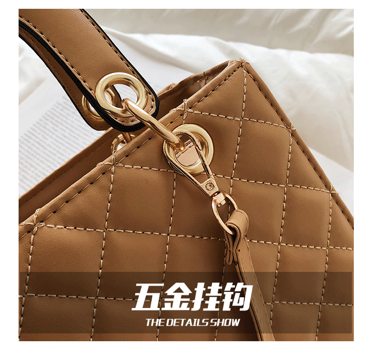 2024 New Trendy Women Fashion Diamond Lattice Shoulder Bag Female Korean Handle Bag Ladies All Match Crossbody Bag Party Bag