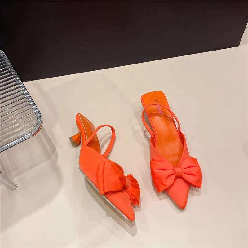 2024 Summer New Women Low Heels Fashion Orange Back Strap Slingback Bowknot Close Toe Sandals Luxury Designer Pumps Party Shoes